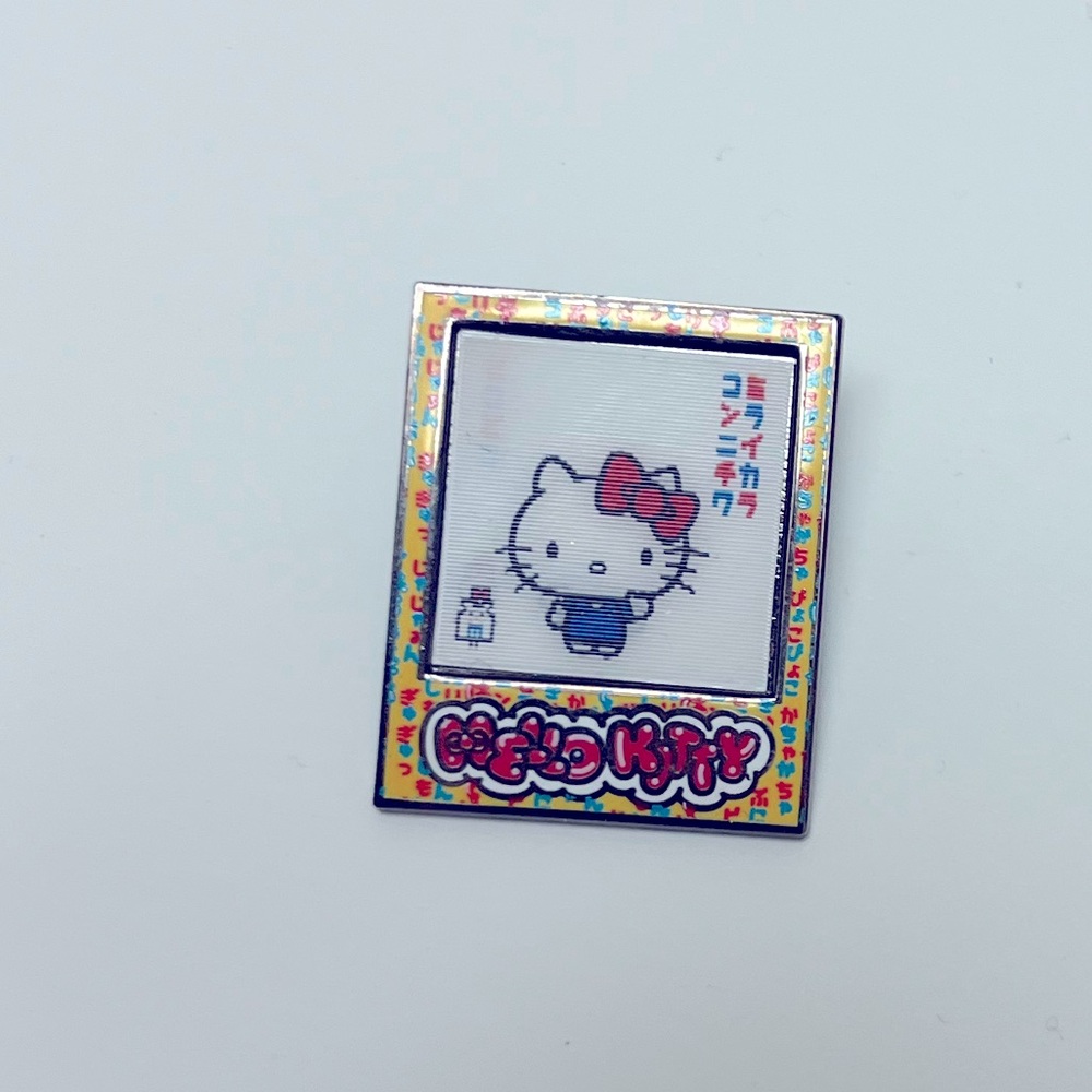♥️ FREE with any purchase 🙏🏽 Sanrio ⚜️❤️⚜️ Friend of the Month Pin Hello Kitty